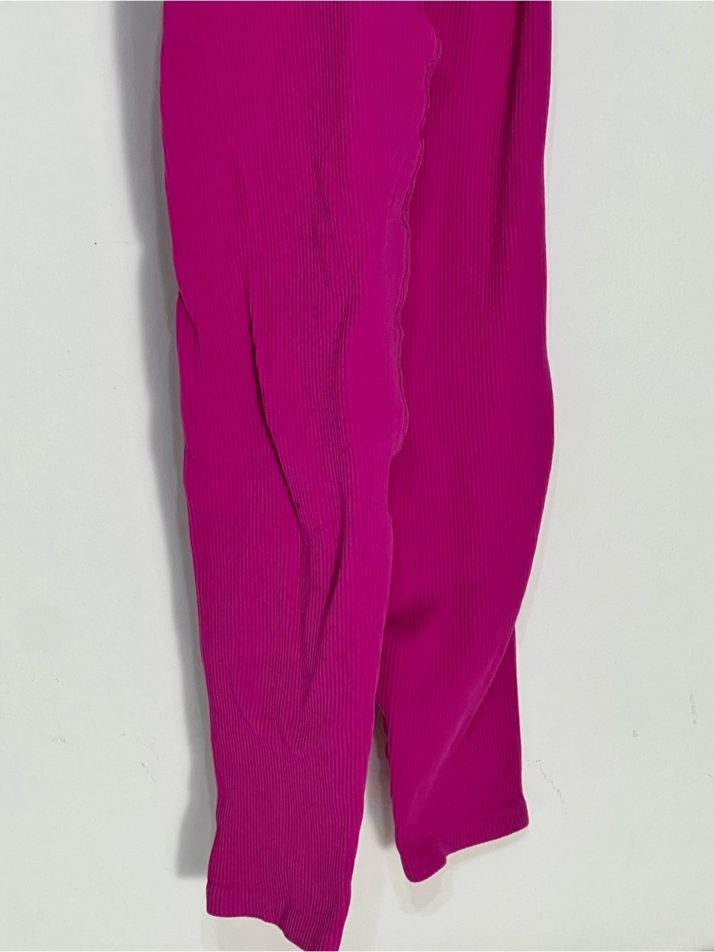 Free People NWT Women's Pink Ribbed Jumpsuit Free Throw Onesie Large - Picture 3 of 13